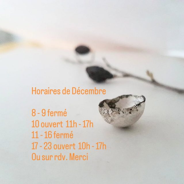 Horaires de Décembre

8 - 9 fermé 
10 ouvert  11h - 17h
11 - 16 fermé 
17 - 23 ouvert  10h - 17h
Ou sur rdv

Sinon vous trouverez une collection de mes bijoux chez @maisondesartisansdart

N'hésitez pas de me contacter par mail info@brittabrand.com si besoin de renseignements.

Merci et à très bientôt.

#bijouxcreateur #bijouxargent #uzes #saintsiffret #bijouxcontemporains